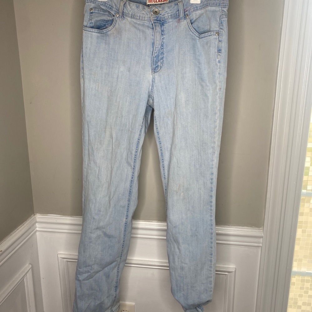 Straight cut jeans